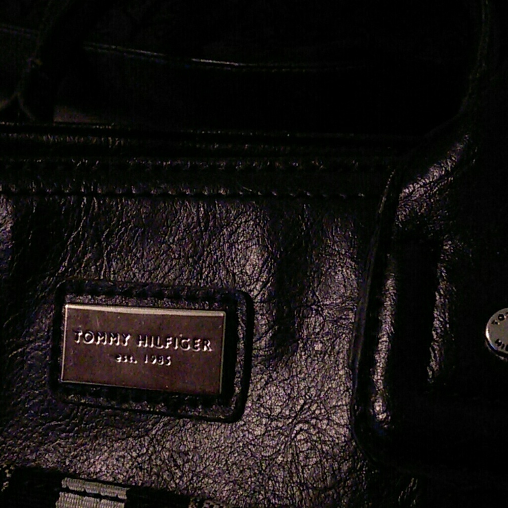 Tommy Hilfiger purse